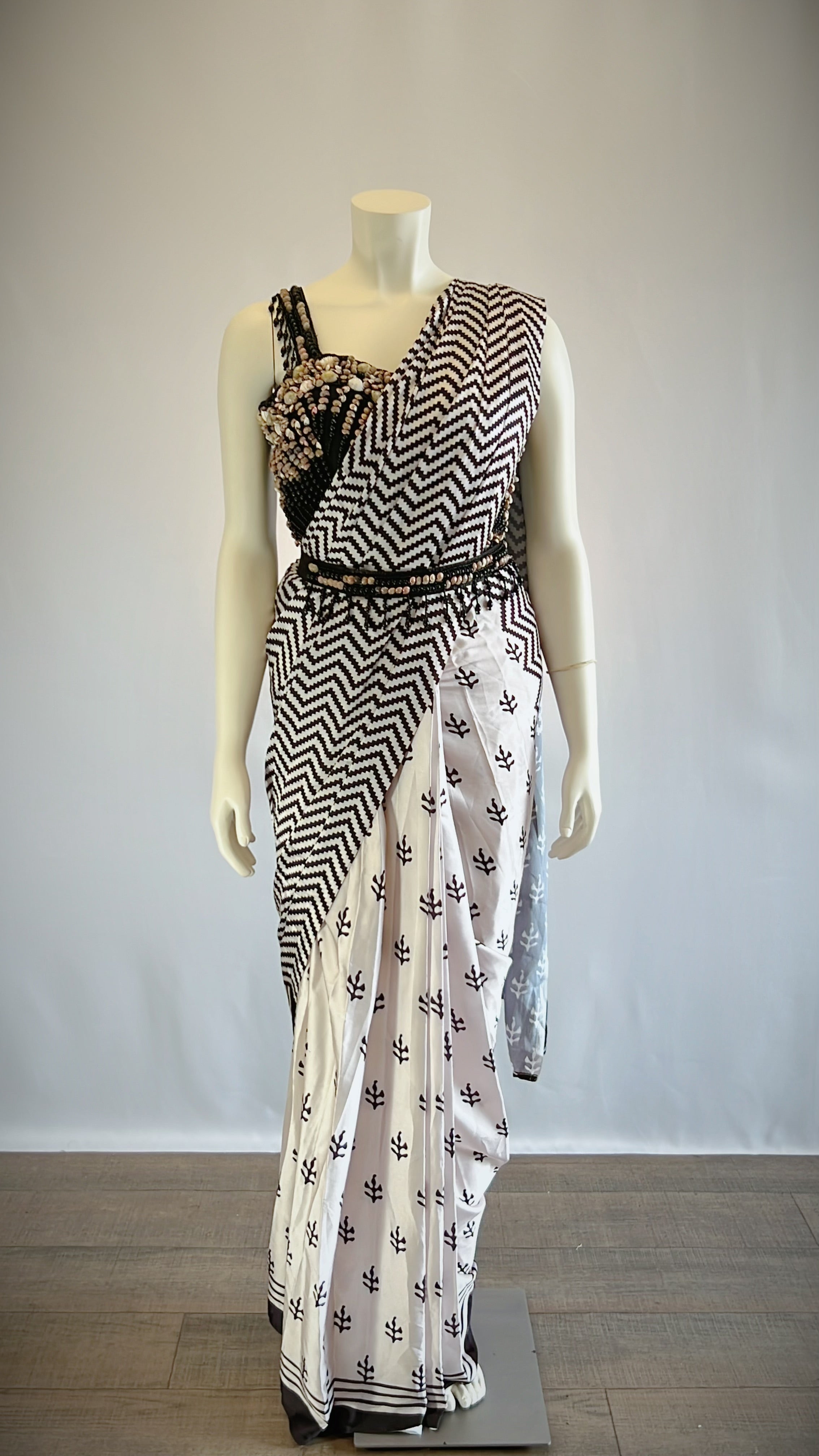 Black and White Printed Satin Silk Pre-Stitched Saree with Seashell Designer Blouse - Elegant Fusion of Patterns | Shop Now