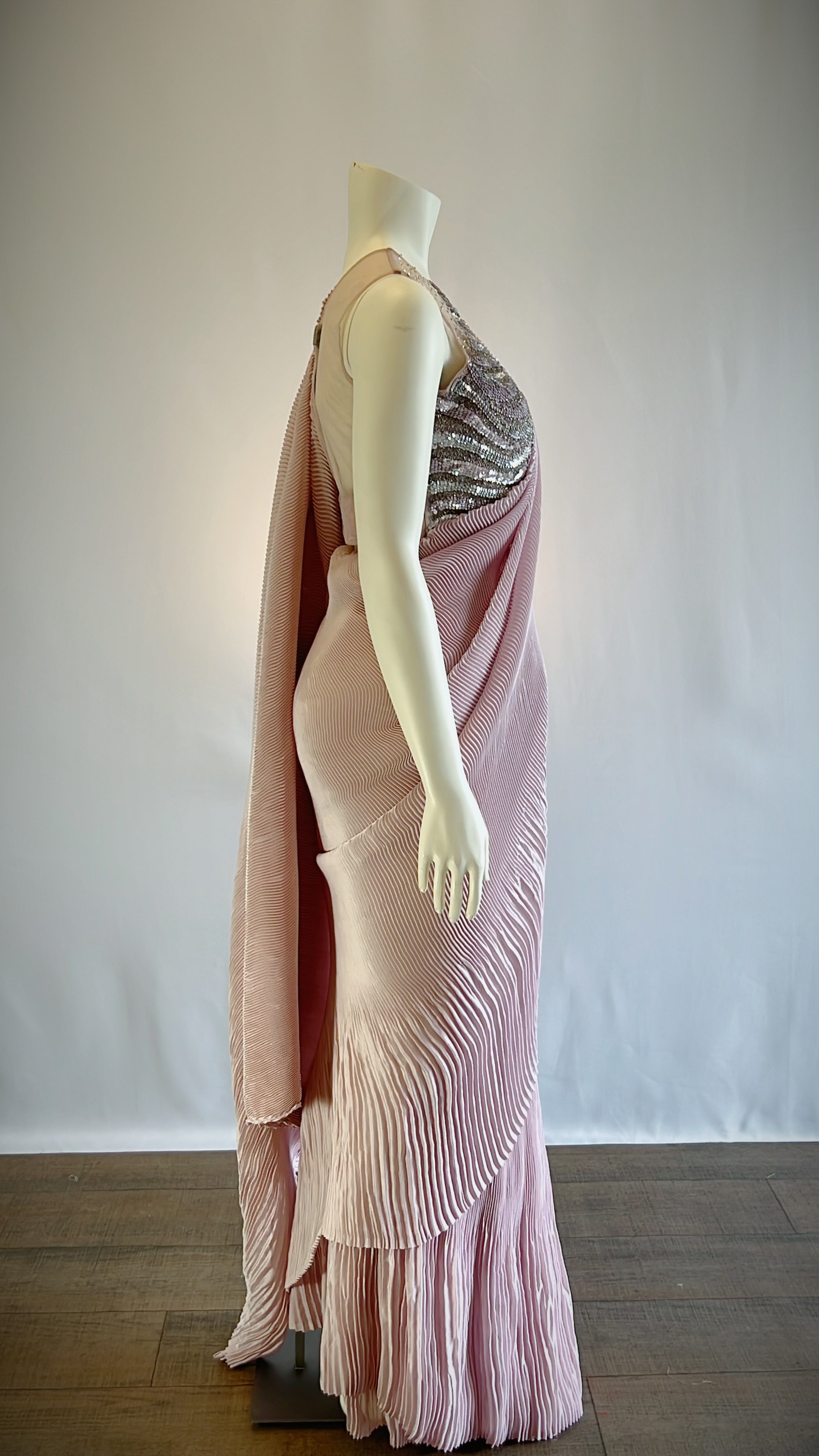 Dusty Rose Crushed Silk Ready-to-Wear Saree with Designer Blouse - Exquisite Elegance for Fashion-Forward Women | Buy Now