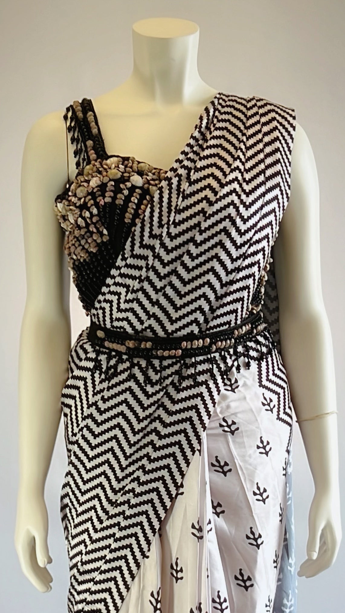 Black and White Printed Satin Silk Pre-Stitched Saree with Seashell Designer Blouse - Elegant Fusion of Patterns | Shop Now